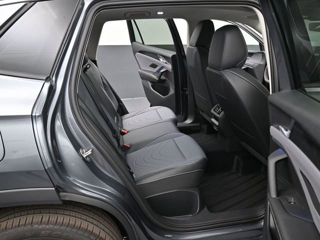 New 2026 Volkswagen Tiguan SE image 13