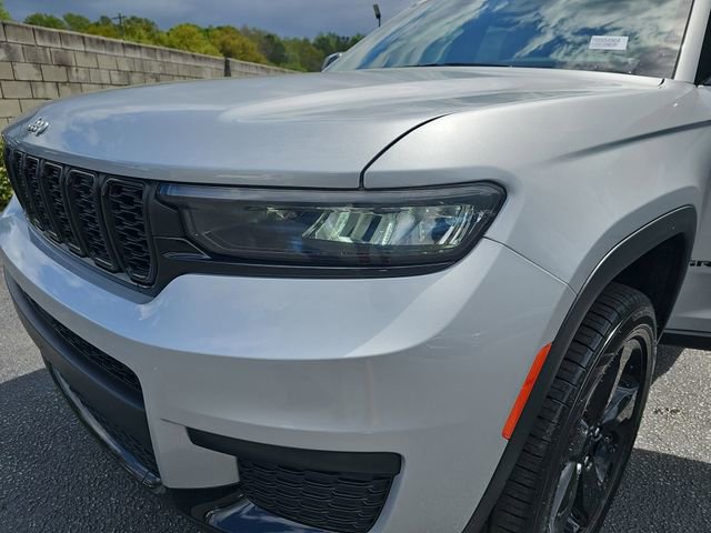 Used 2024 Jeep Grand Cherokee L Altitude image 36