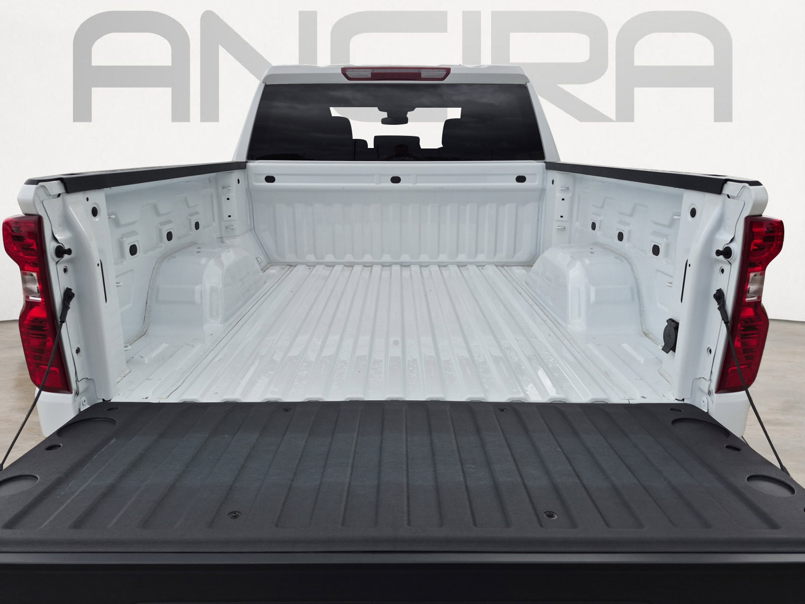 Used 2024 Chevrolet Silverado 1500 LT image 12