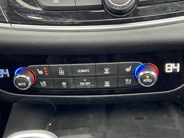 Used 2020 Buick Enclave Avenir image 29