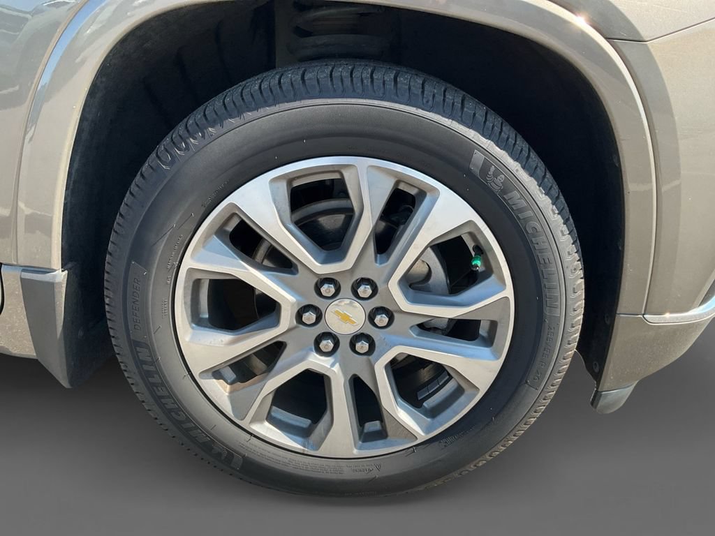 Used 2020 Chevrolet Traverse Premier AWD/4WD image 13