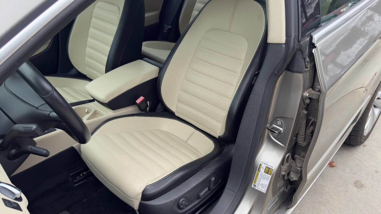 Used 2012 Volkswagen CC Sport image 29