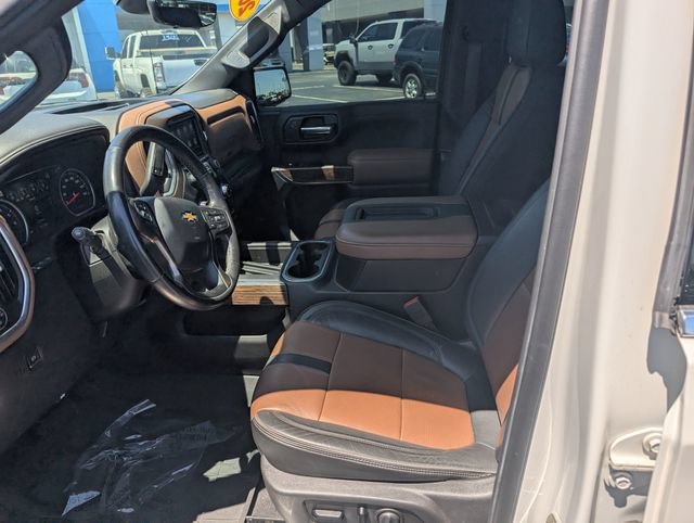 Used 2020 Chevrolet Silverado 1500 High Country w/ Technology Package AWD/4WD image 15