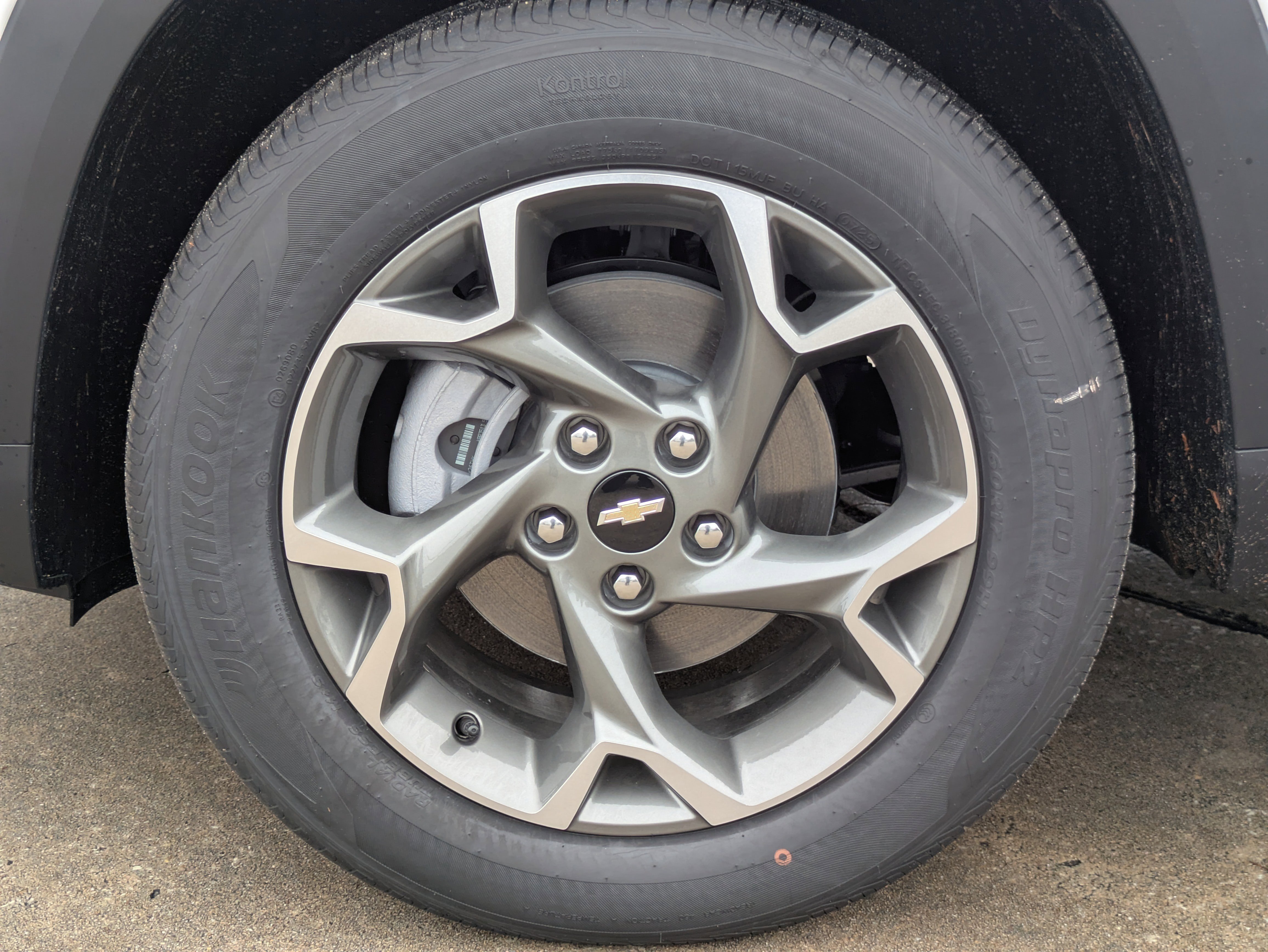 New 2025 Chevrolet Trax LT w/ Driver Confidence Package FWD image 28