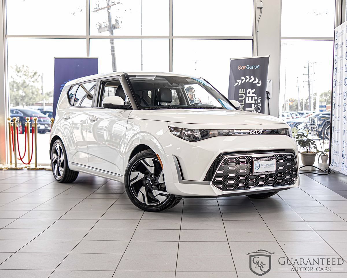 Used 2023 Kia Soul GT-Line FWD image 3