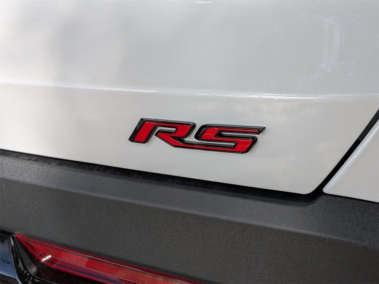 New 2026 Chevrolet Equinox RS w/ Convenience Package III FWD image 6