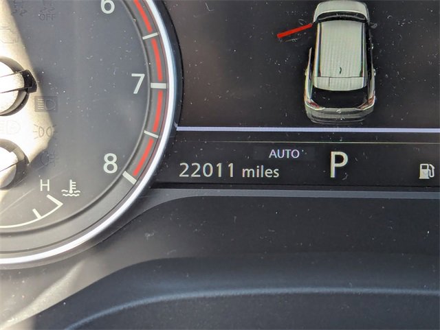 Used 2023 Nissan Rogue SL w/ SL Premium Package image 14