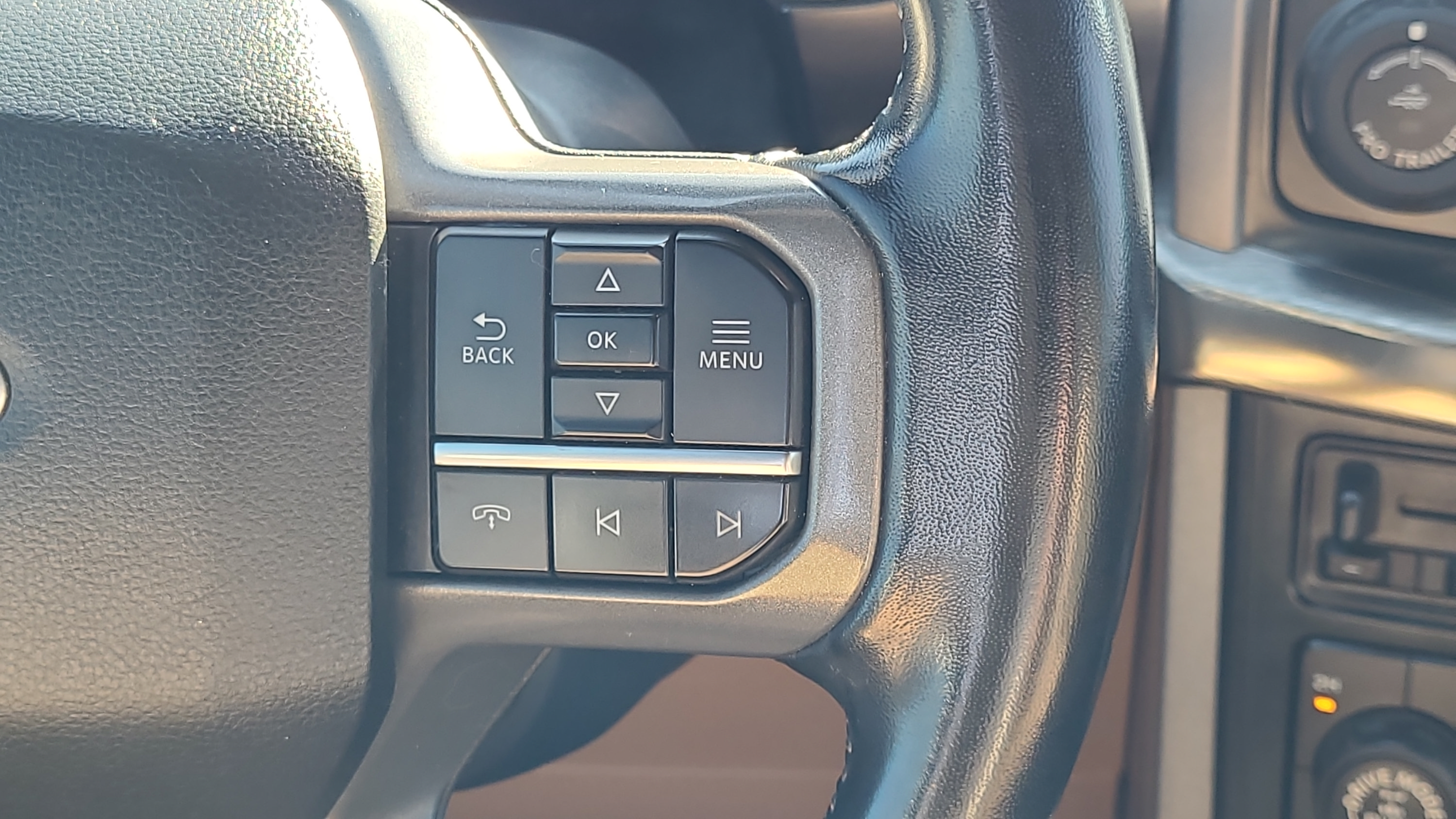 Used 2023 Ford F150 Lariat w/ Equipment Group 502A High AWD/4WD image 13