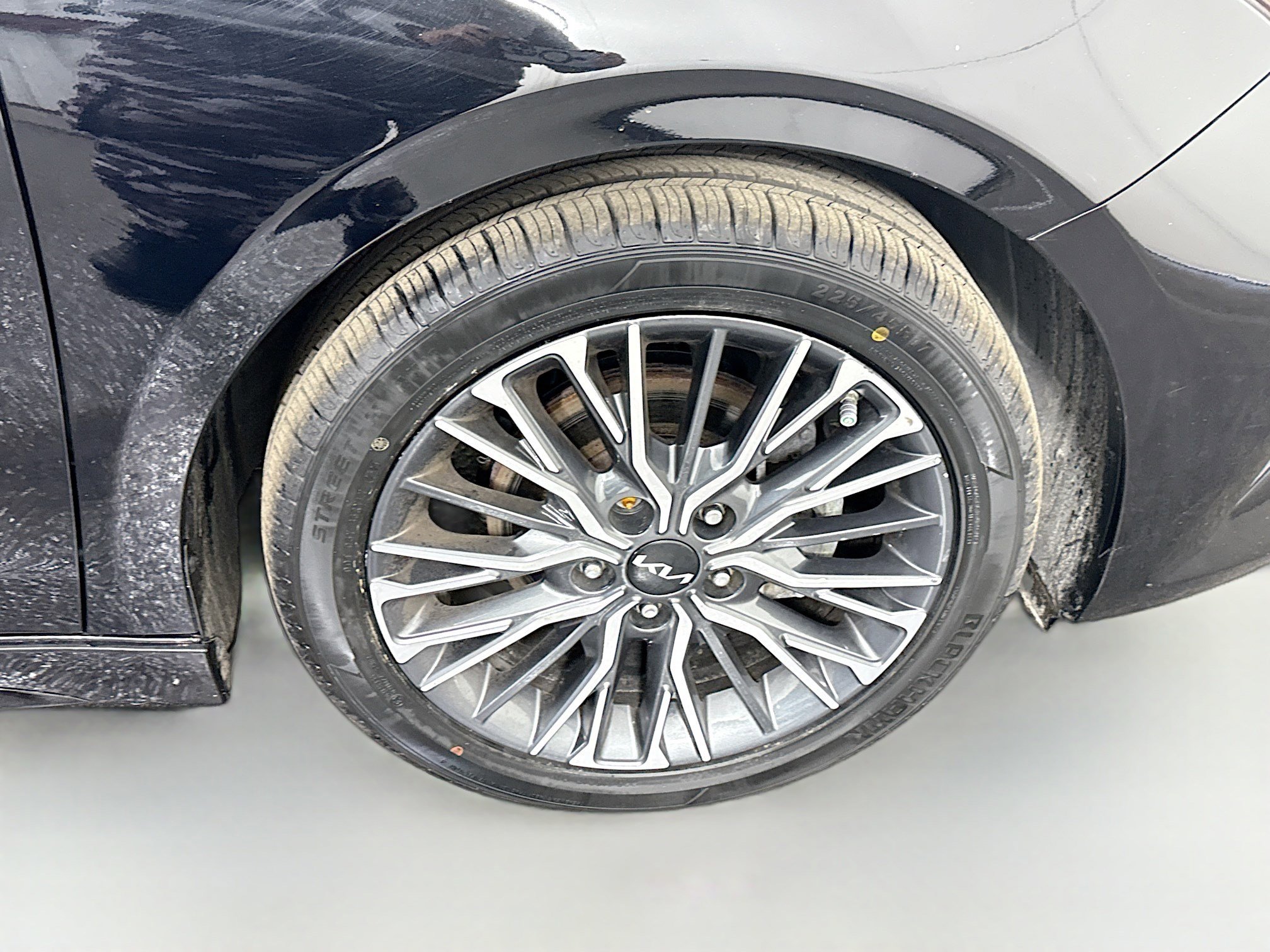 Used 2024 Kia Forte GT-Line image 32