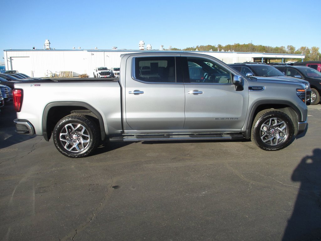 Certified 2024 GMC Sierra 1500 SLT w/ SLT Premium Plus Package image 4