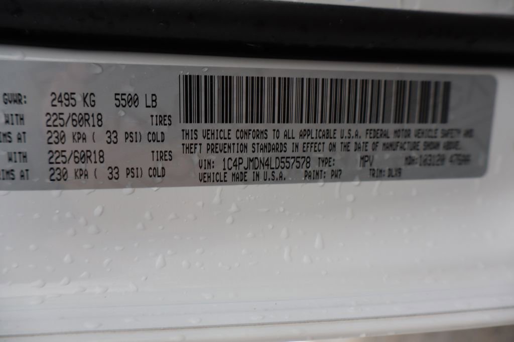 Used 2020 Jeep Cherokee Limited image 48