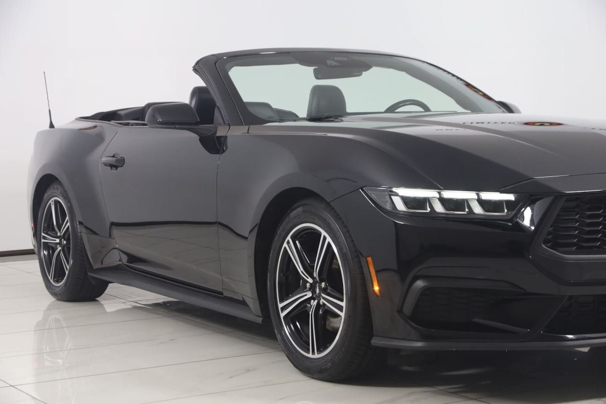 Used 2024 Ford Mustang Premium RWD image 50