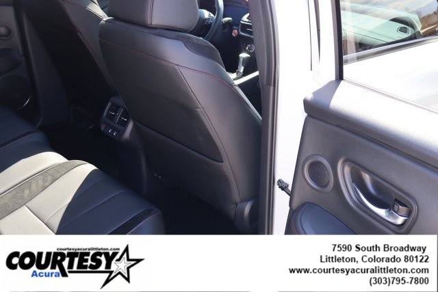 Certified 2025 Acura ADX A-Spec image 30