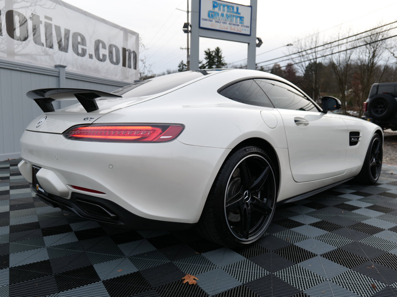 Used 2017 Mercedes-Benz AMG GT Coupe image 92