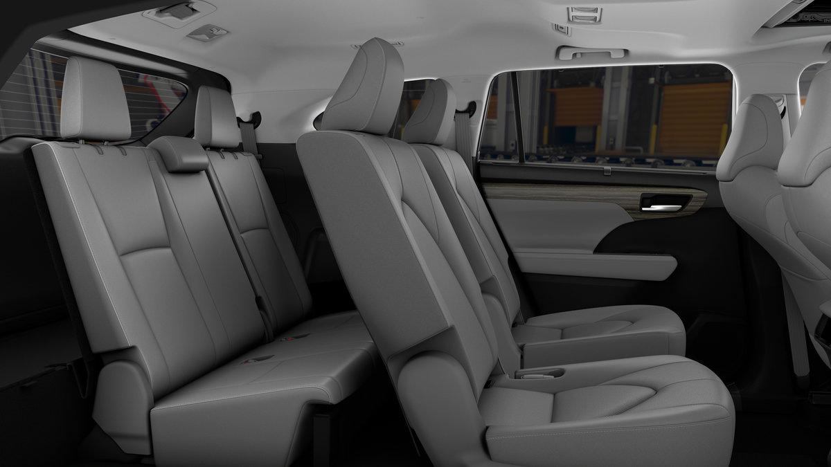 New 2026 Toyota Highlander Limited AWD/4WD image 32