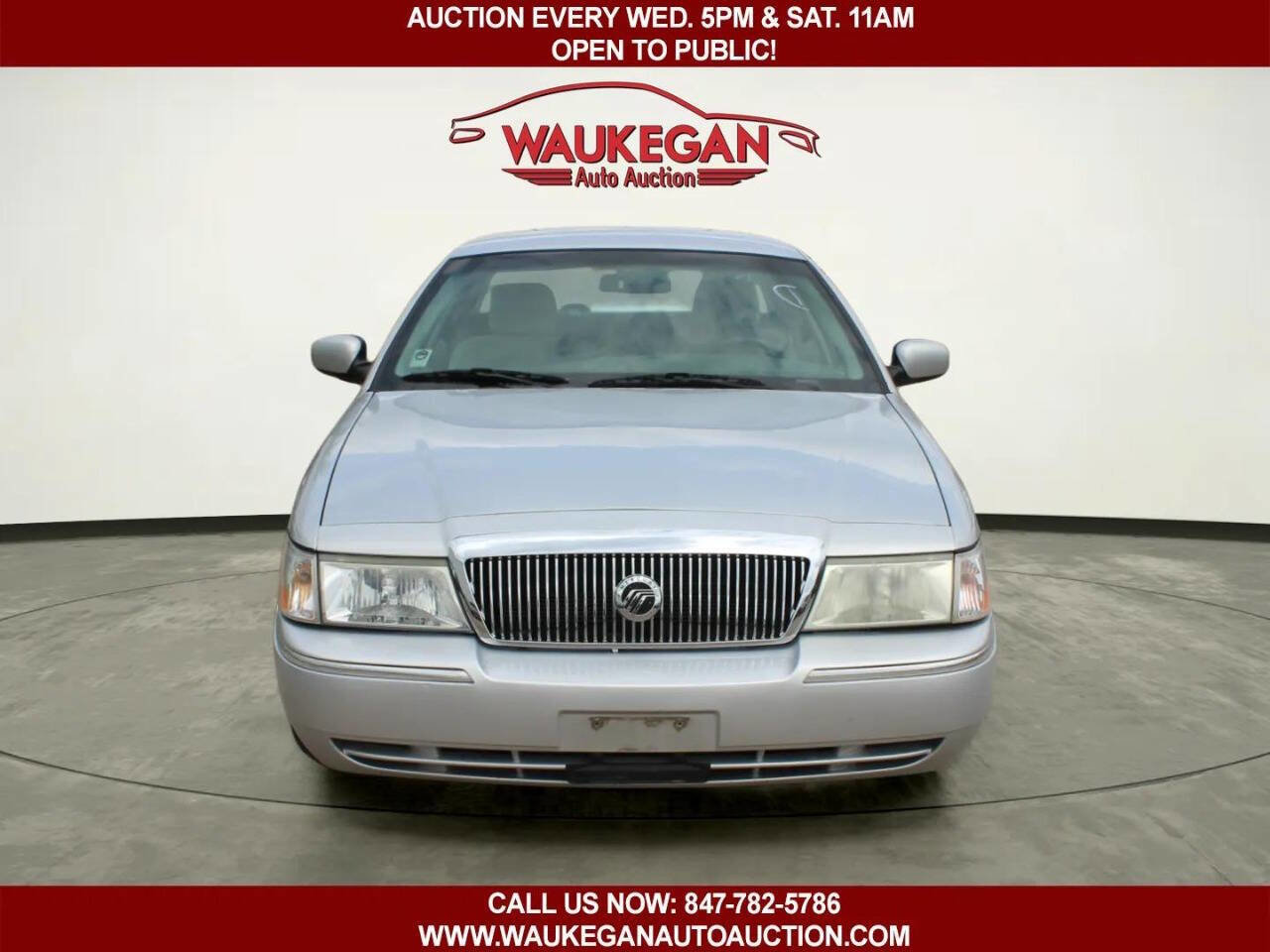 Used 2003 Mercury Grand Marquis GS RWD image 2
