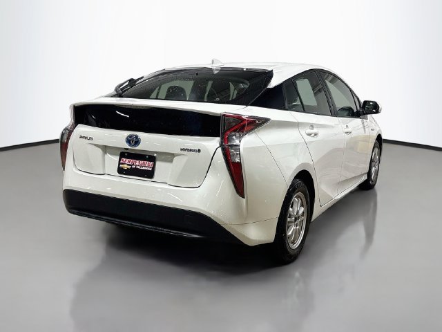 Used 2017 Toyota Prius Two FWD image 7