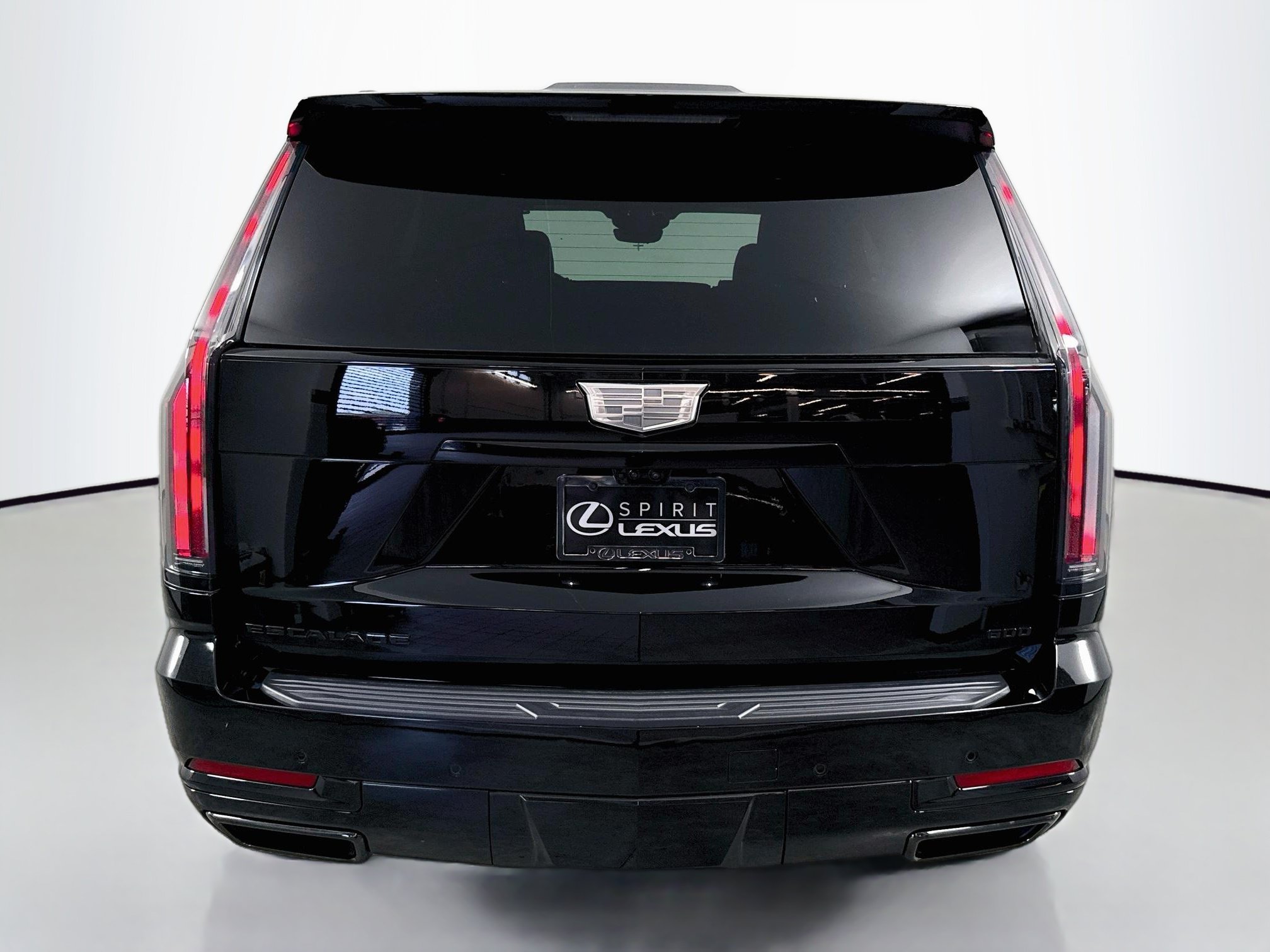 Used 2025 Cadillac Escalade Sport w/ Touring Package AWD/4WD image 6