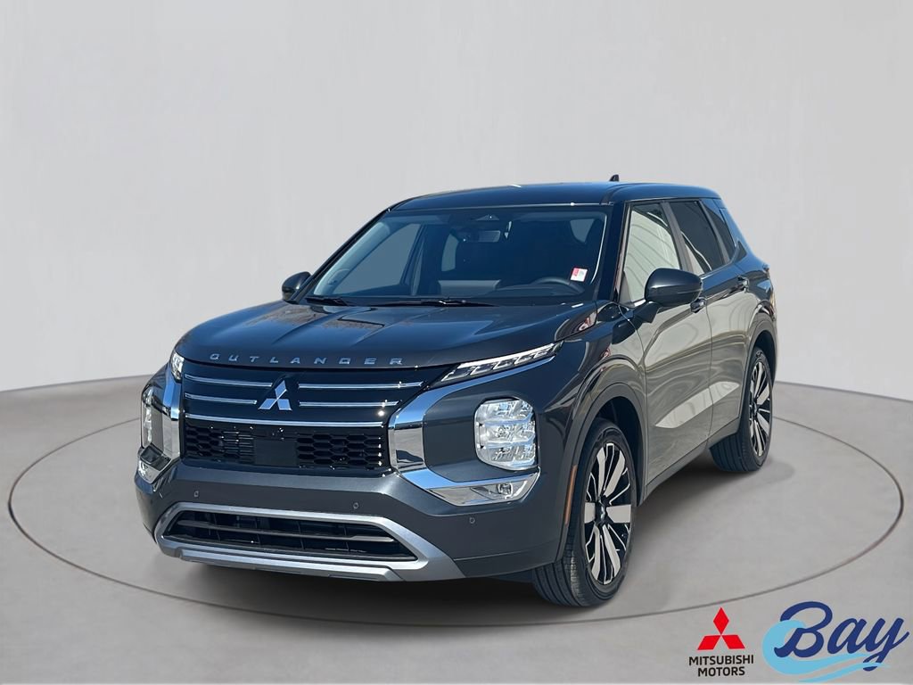 New 2026 Mitsubishi Outlander SE FWD image 1