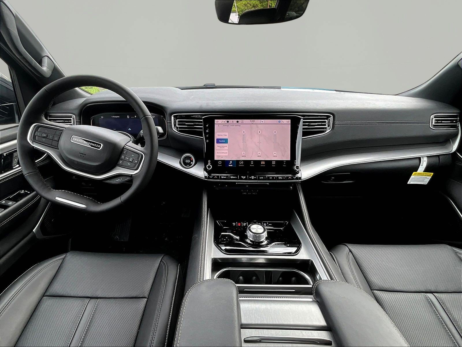 New 2026 Jeep Grand Wagoneer L 4WD w/ 8-Passenger Seating Package image 10