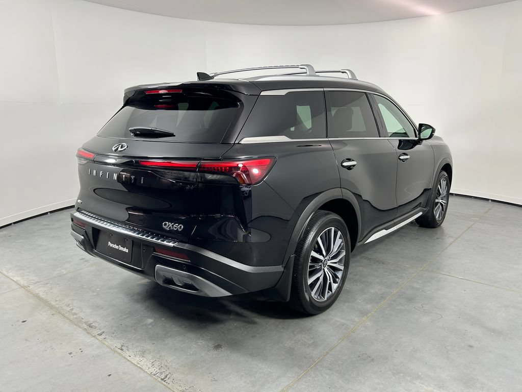 Used 2023 INFINITI QX60 Sensory w/ Vision Package AWD/4WD image 7