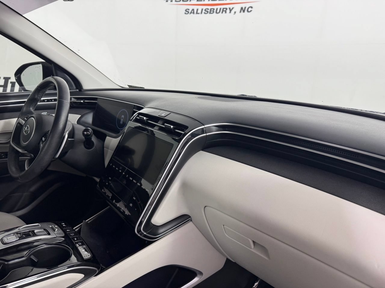 Used 2024 Hyundai Tucson Limited FWD image 33
