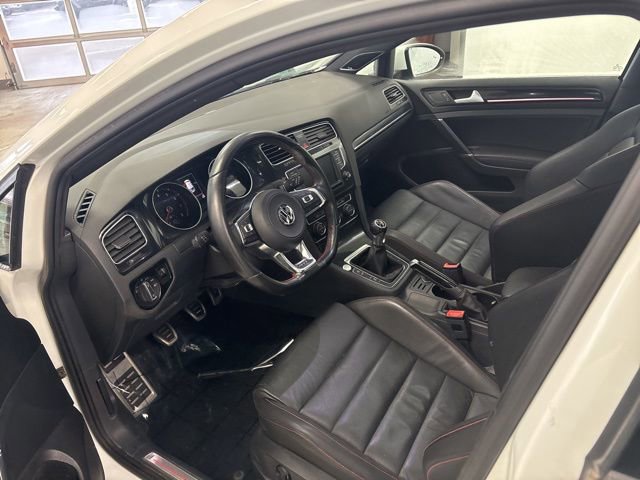 Used 2017 Volkswagen GTI Autobahn image 14