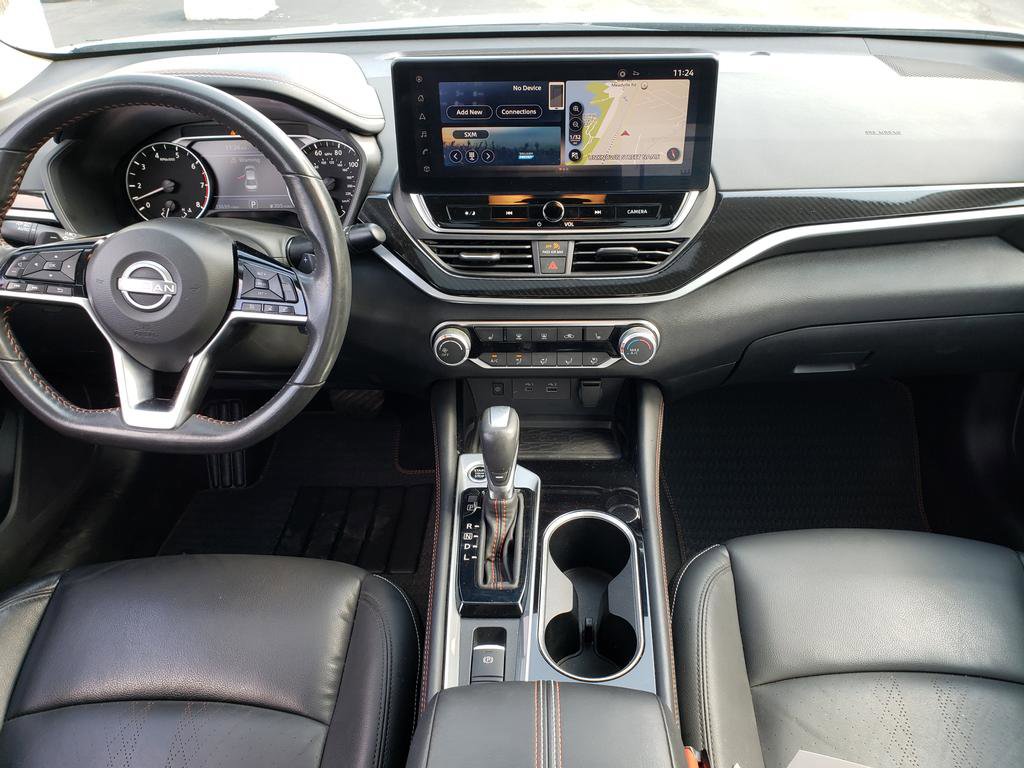 Used 2023 Nissan Altima 2.5 SR w/ SR Premium Package AWD/4WD image 11