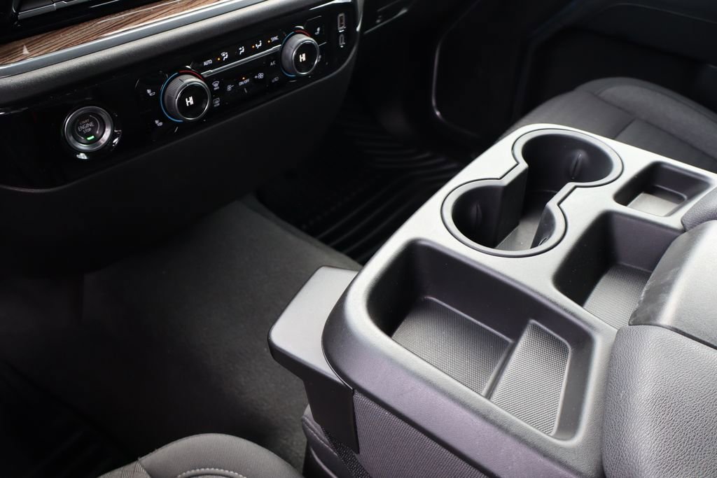 Used 2024 Chevrolet Silverado 1500 LT image 23