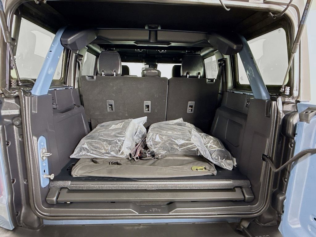 Used 2024 Ford Bronco Everglades image 27
