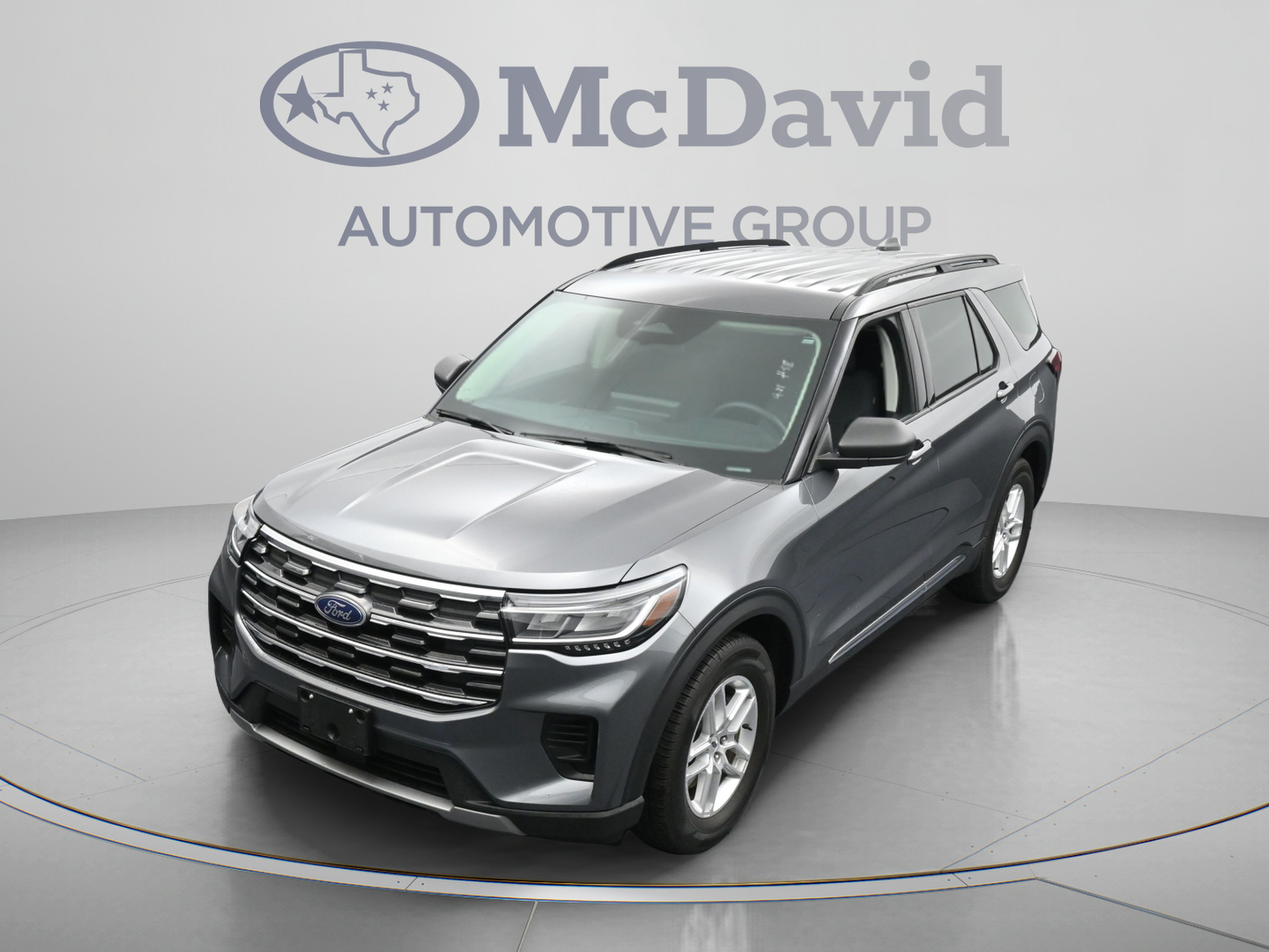 Used 2025 Ford Explorer Active RWD image 35