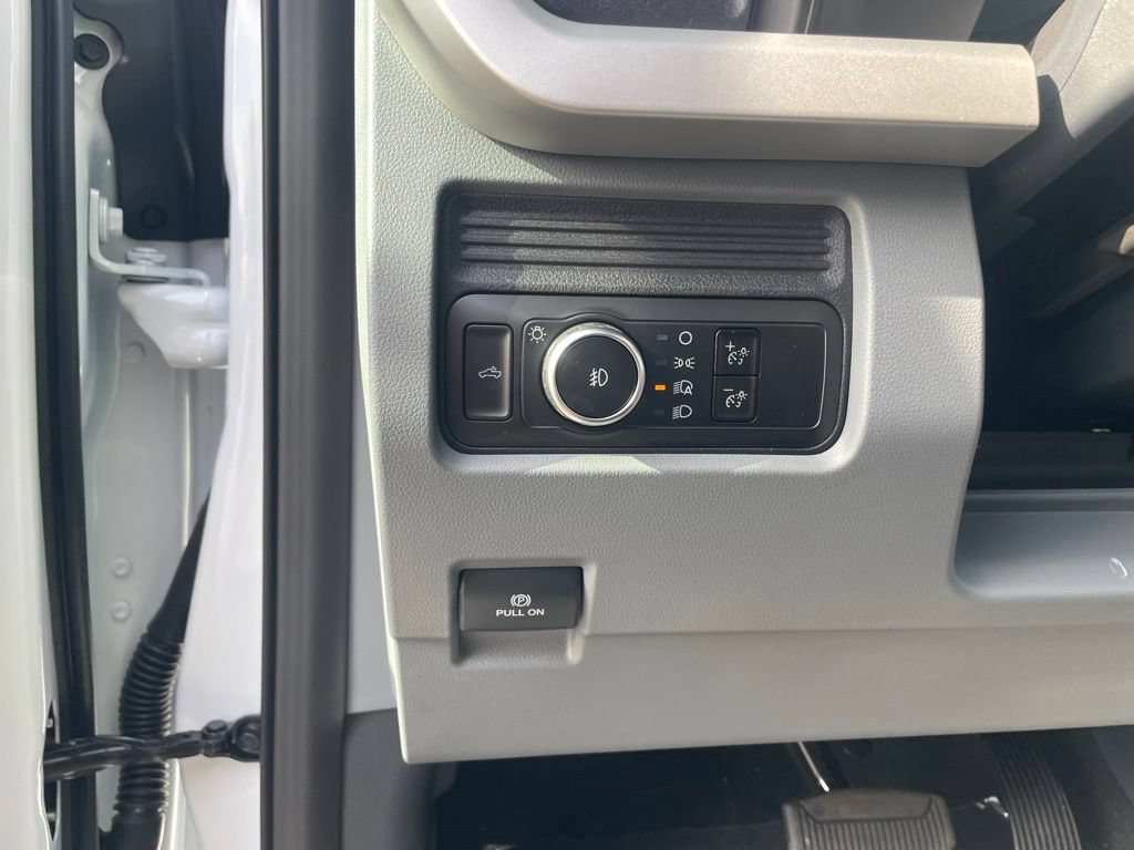 New 2026 Ford F350 XL w/ STX Appearance Package AWD/4WD image 12