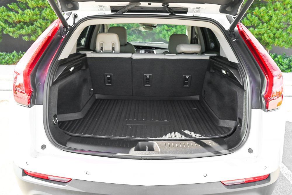 Used 2021 Cadillac XT4 Luxury FWD image 8