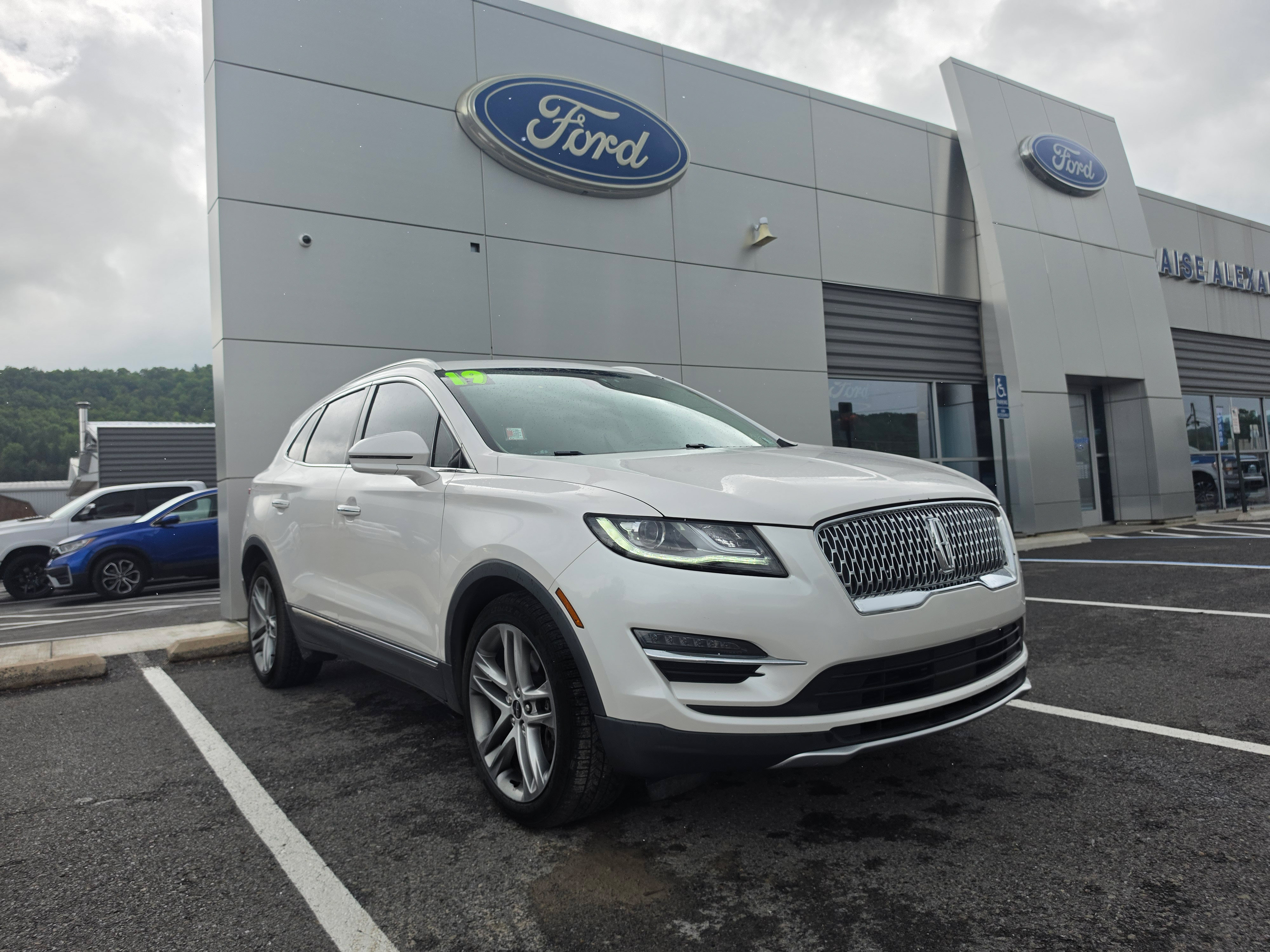 Used 2019 Lincoln MKC Reserve w/ MKC Climate Package
