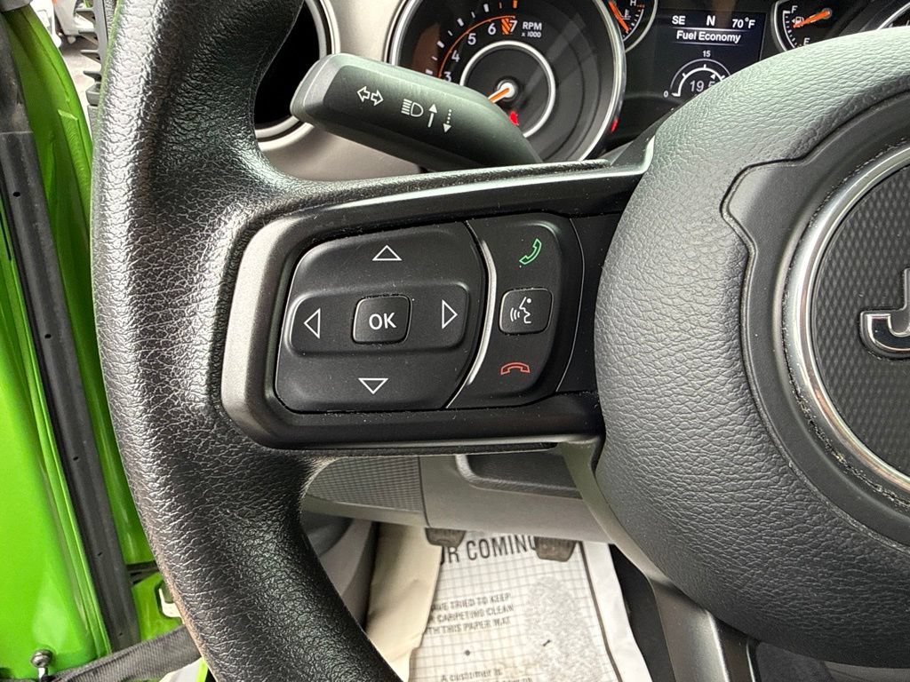 Used 2019 Jeep Wrangler Sport AWD/4WD image 18