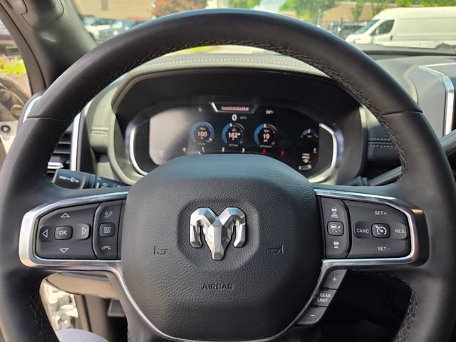 Used 2026 RAM 2500 Laramie AWD/4WD image 21