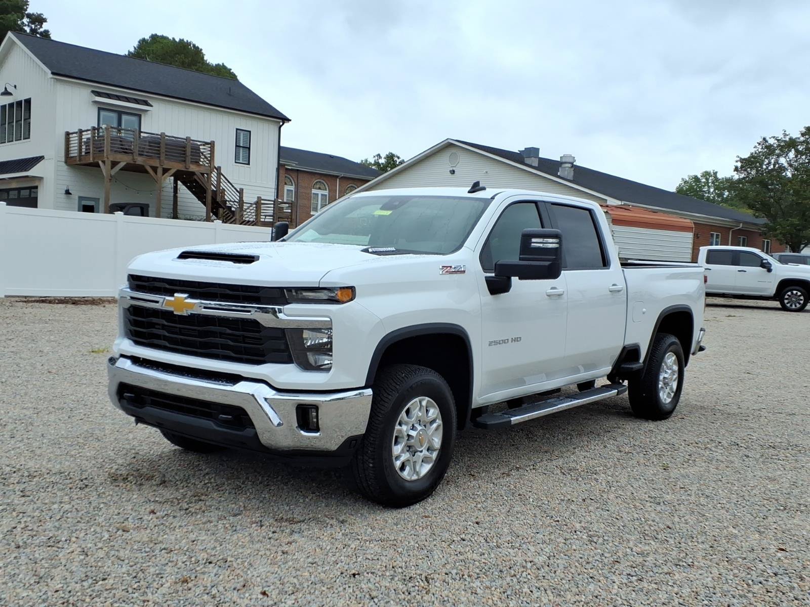 New 2026 Chevrolet Silverado 2500 LT AWD/4WD image 3