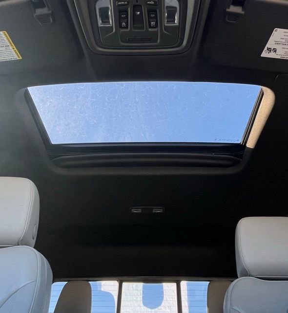 Used 2025 Chevrolet Silverado 1500 LT Trail Boss w/ Convenience Package II image 14