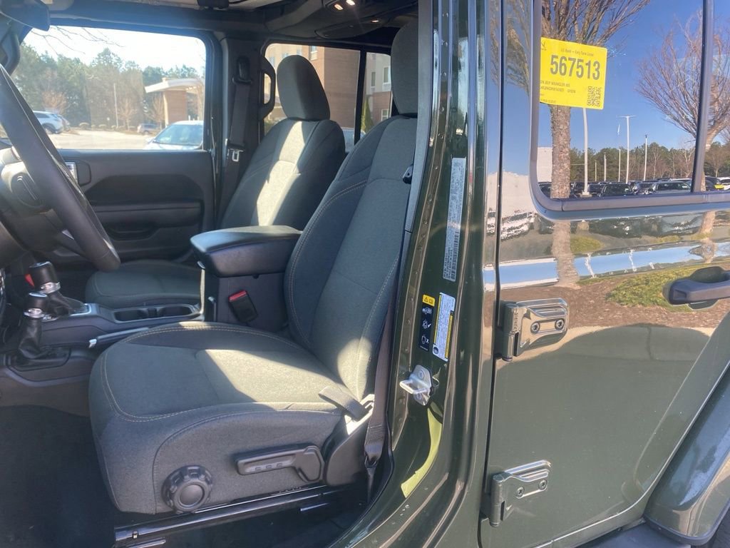 Used 2024 Jeep Wrangler Unlimited w/ Convenience Group image 12
