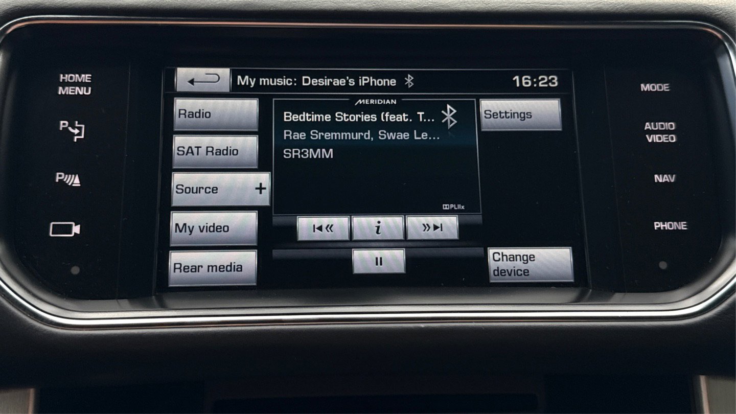 Used 2014 Land Rover Range Rover Supercharged image 26