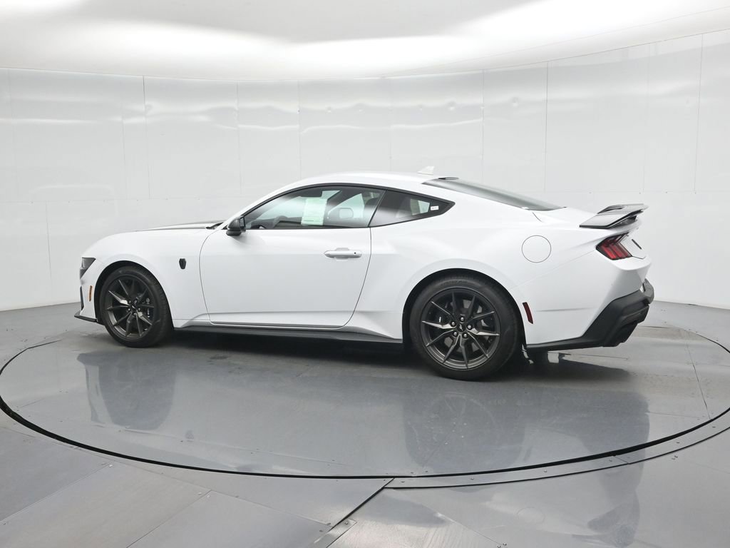 New 2026 Ford Mustang Dark Horse image 6