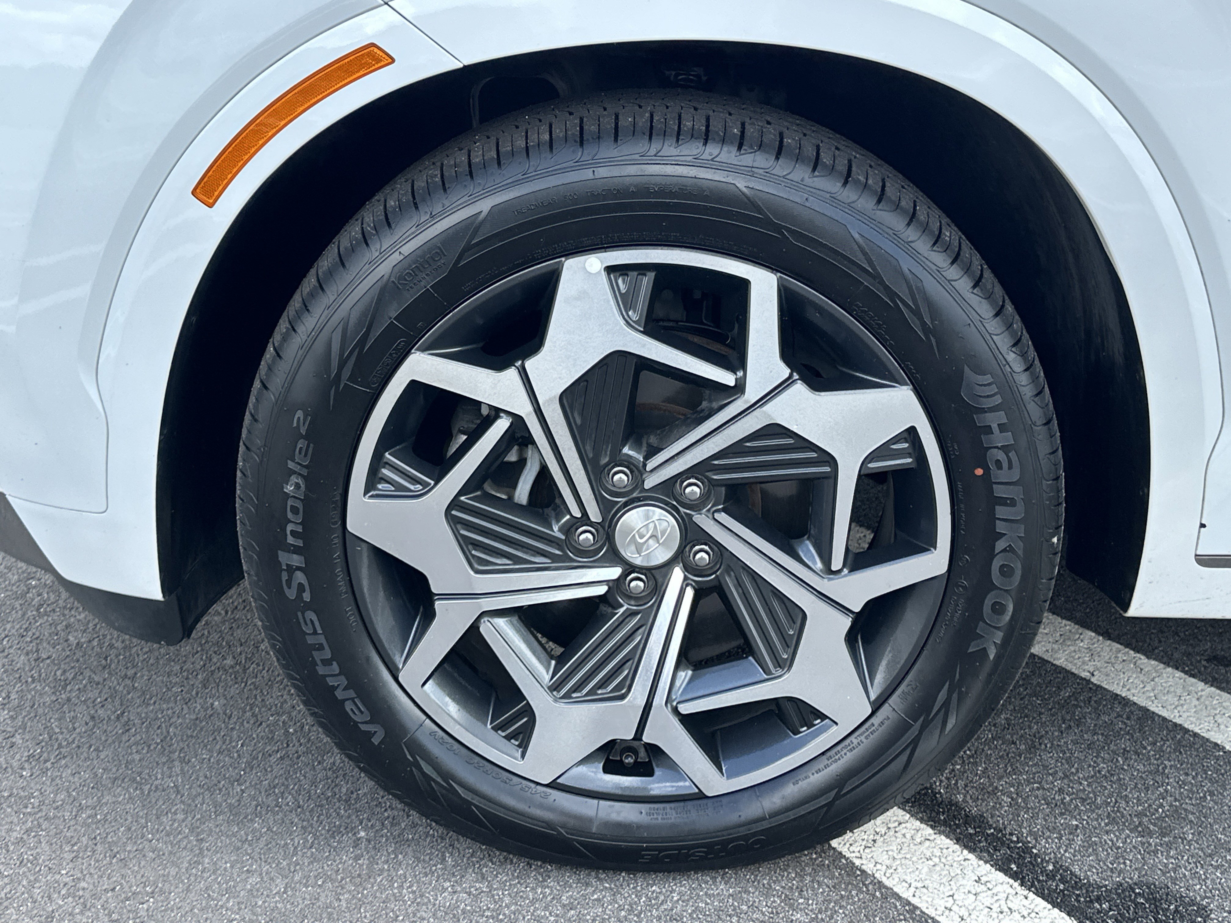 Used 2022 Hyundai Palisade Calligraphy image 31