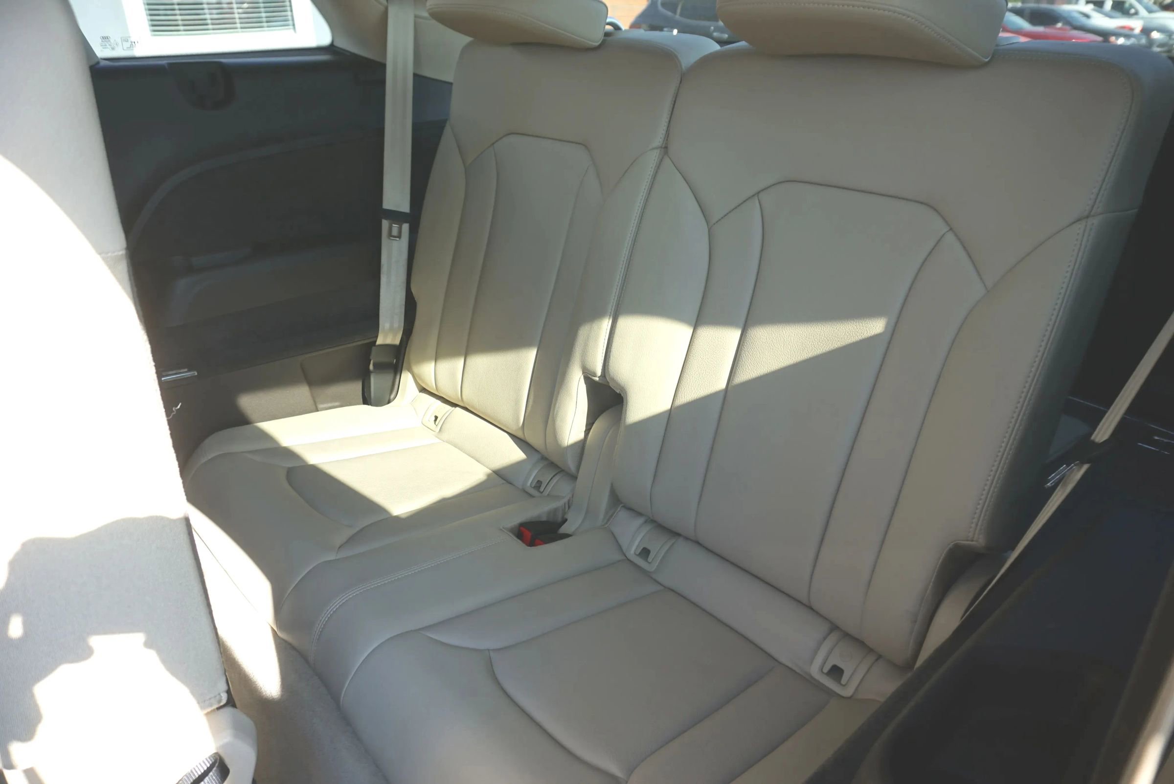 Used 2017 Audi Q7 3.0T Premium Plus image 18