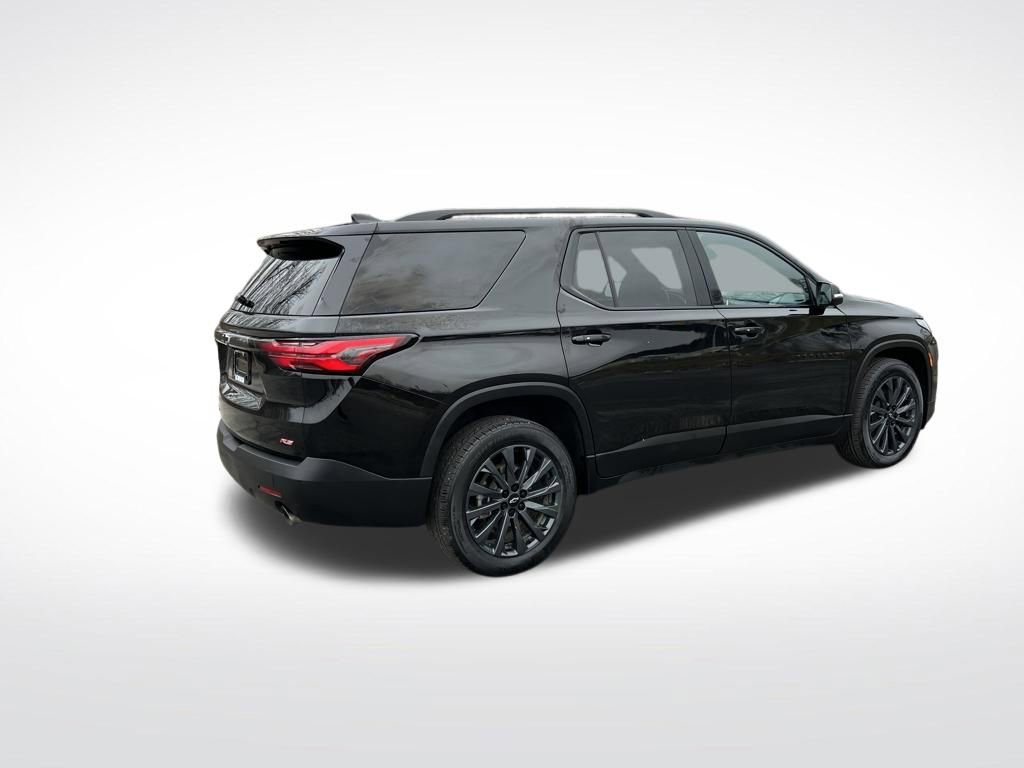 Used 2023 Chevrolet Traverse RS w/ LPO, Floor Liner Package image 6