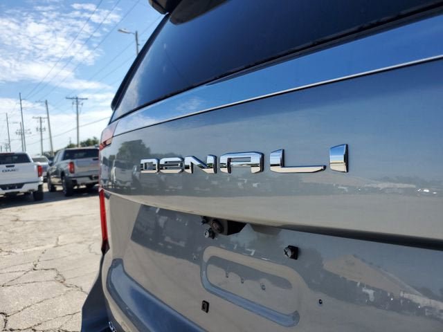 New 2026 GMC Yukon Denali RWD image 9