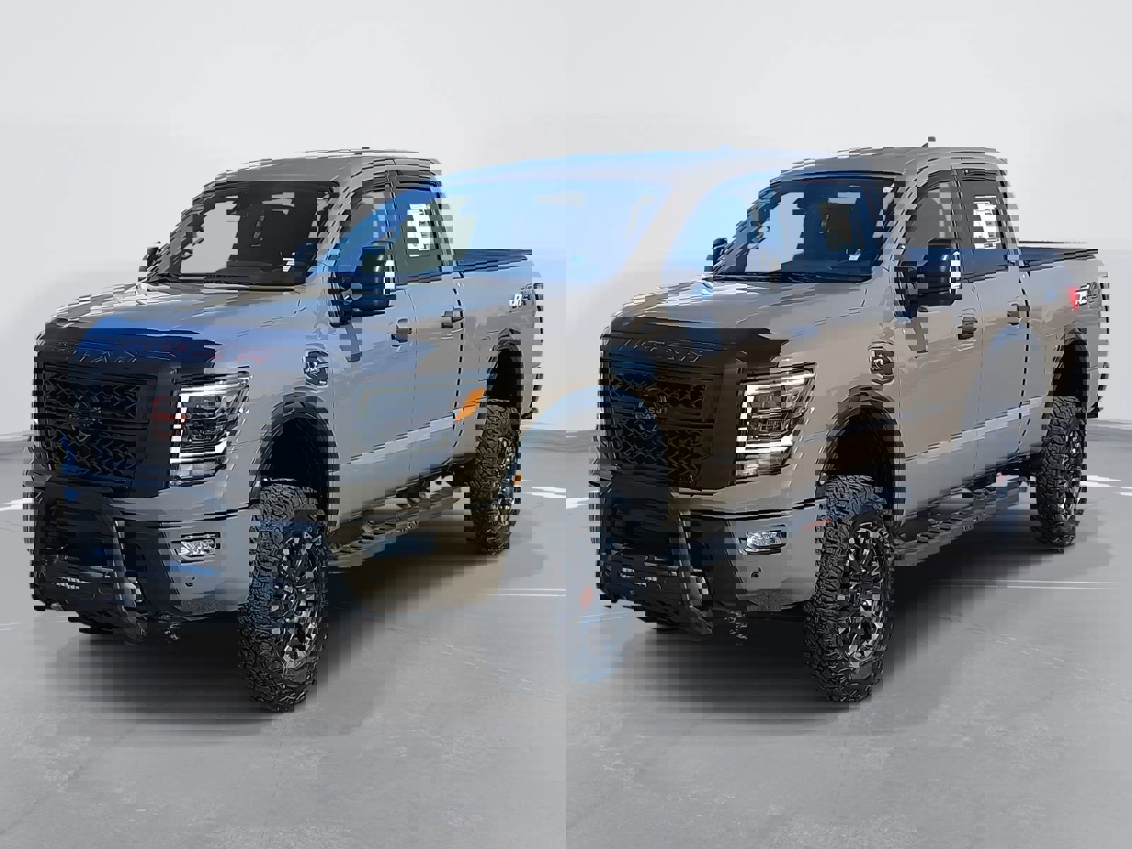 Used 2024 Nissan Titan PRO-4X image 1