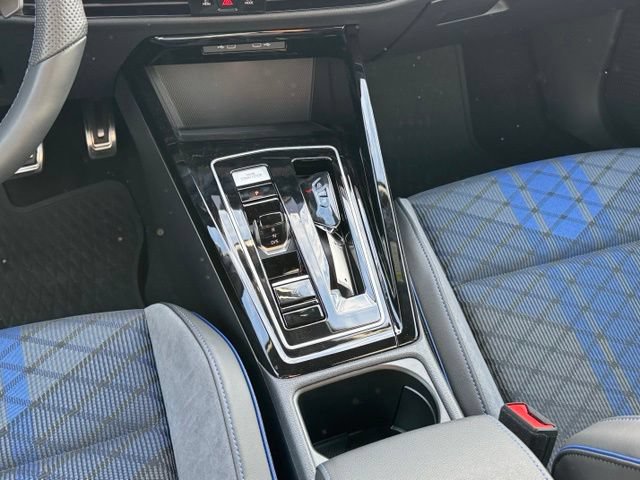 New 2026 Volkswagen Golf w/ Euro Style Package AWD/4WD image 16