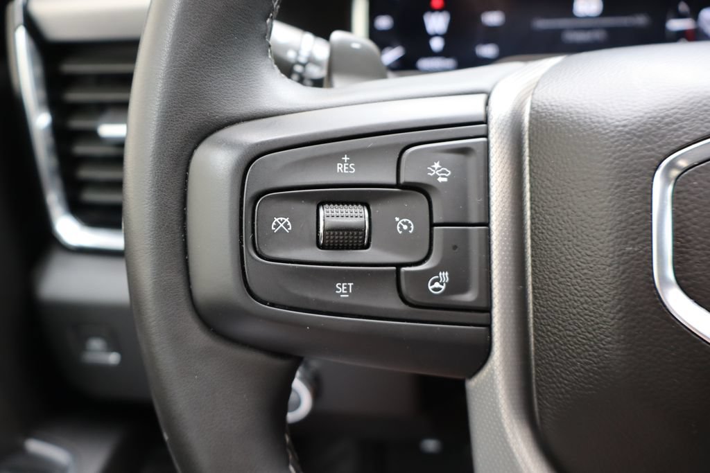 Used 2023 GMC Sierra 1500 Denali w/ Technology Package AWD/4WD image 26