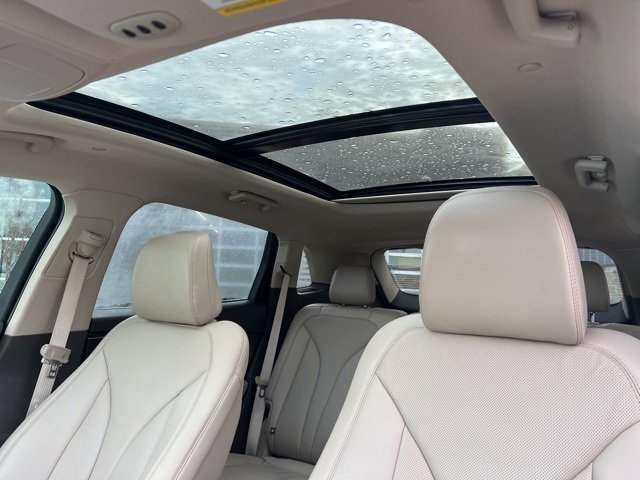 Used 2023 Lincoln Nautilus Reserve image 25