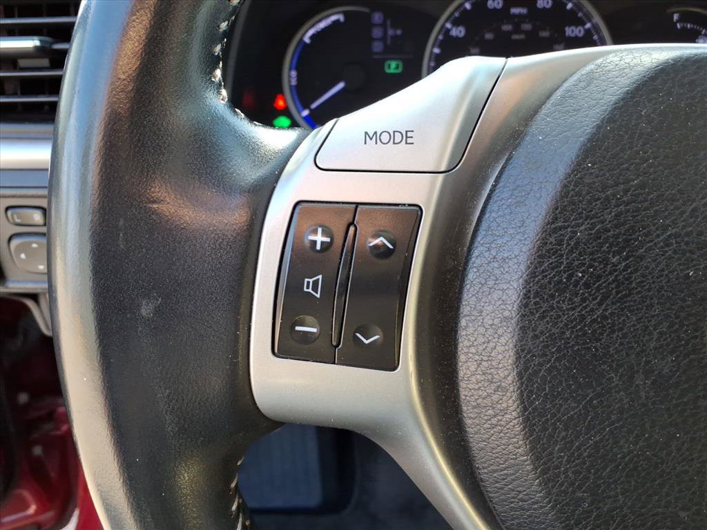 Used 2012 Lexus CT 200h Premium image 19